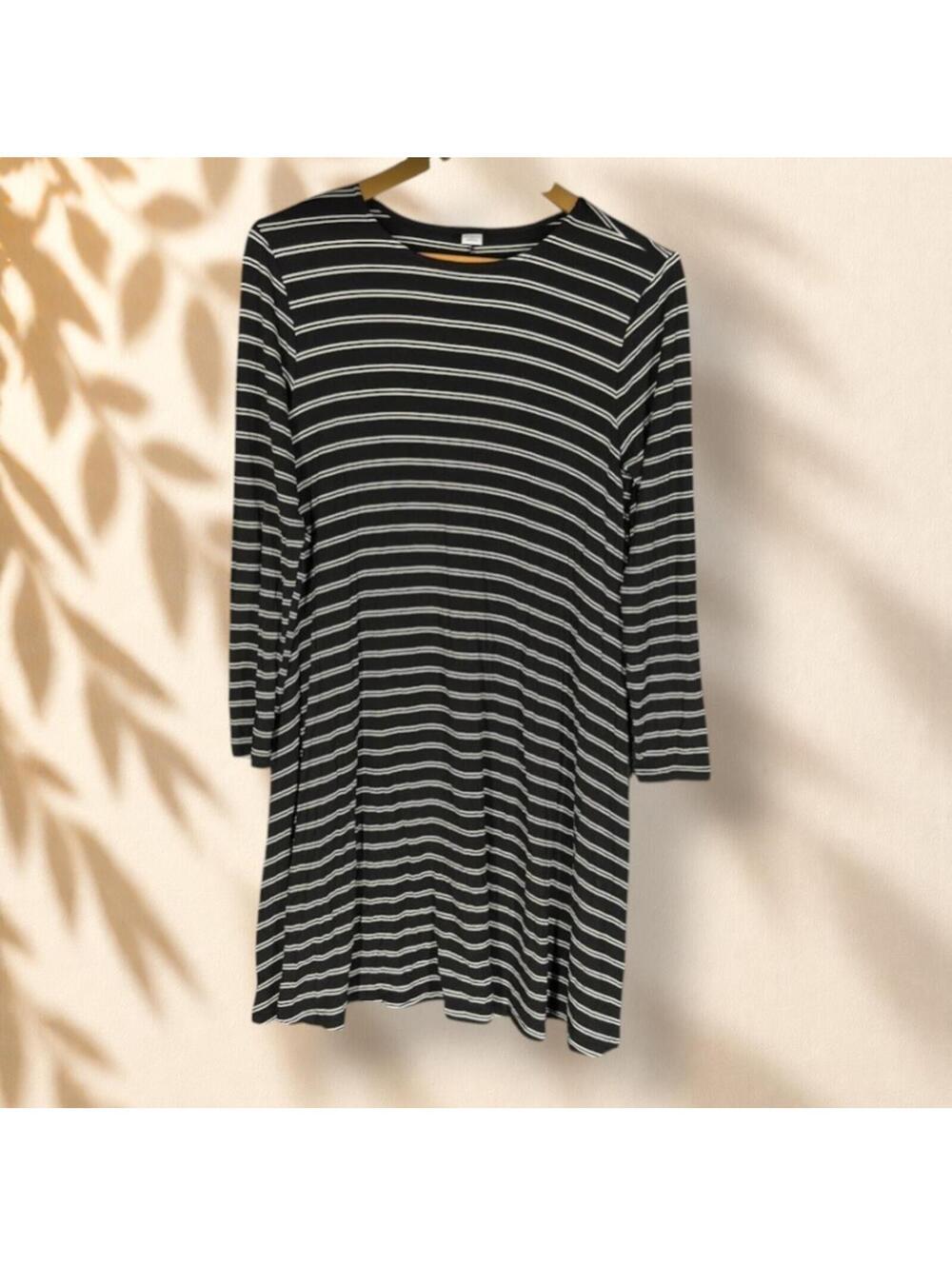 Old Navy Dress Women M Medium Black Striped Shift Short Rayon Long Sleeve Casual